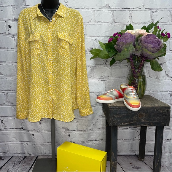 LOFT Tops - Loft blouse button front women’s XL